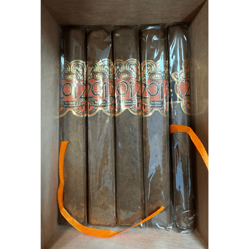 Oscar Valladares 2012 Corojo Toro - 1 single - Cigars - The Smoking Jacket